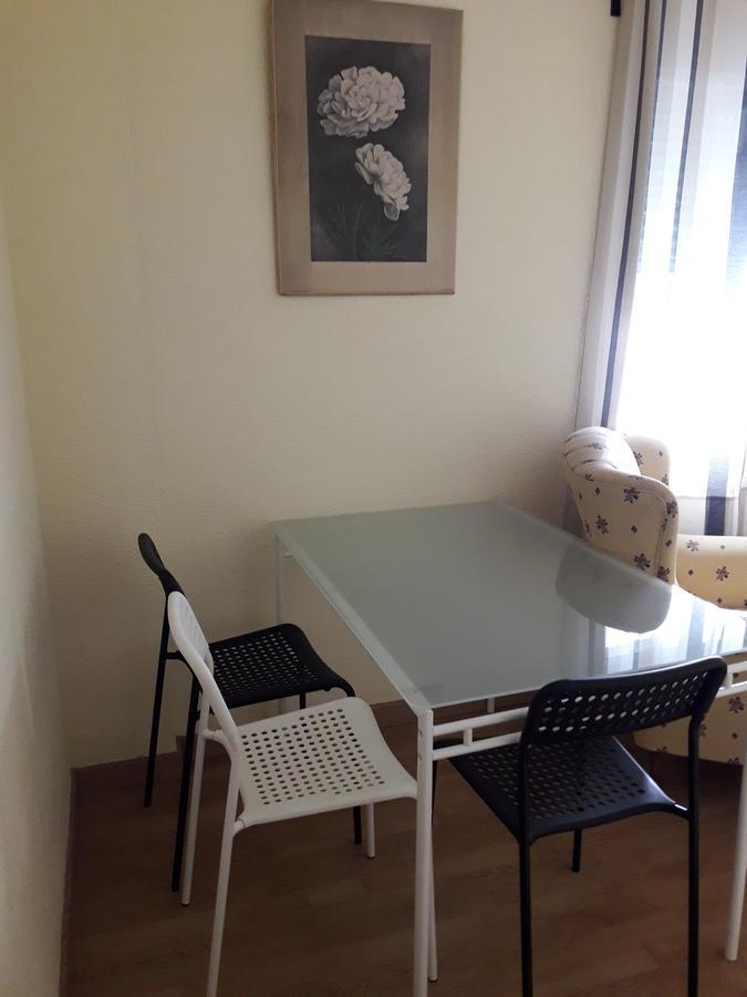 Apartamentos Vialia Sol Y Playa Malaga Exterior photo